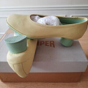 Camper Alright Yellow Leather Heels 38 new